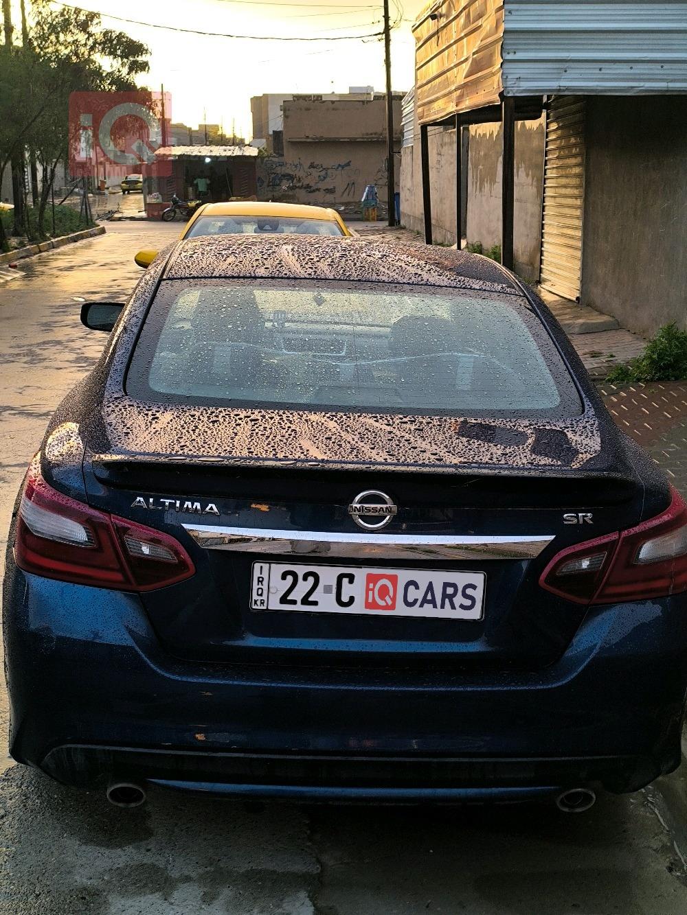 نيسان ألتيما